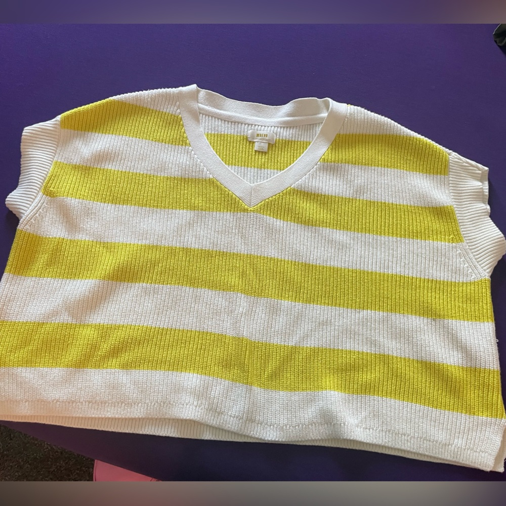 Striped Yellow and White V-Neck Sweater Anthropologie